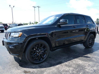 2017 Jeep Grand Cherokee Altitude 4x4 *Ltd Avail*
