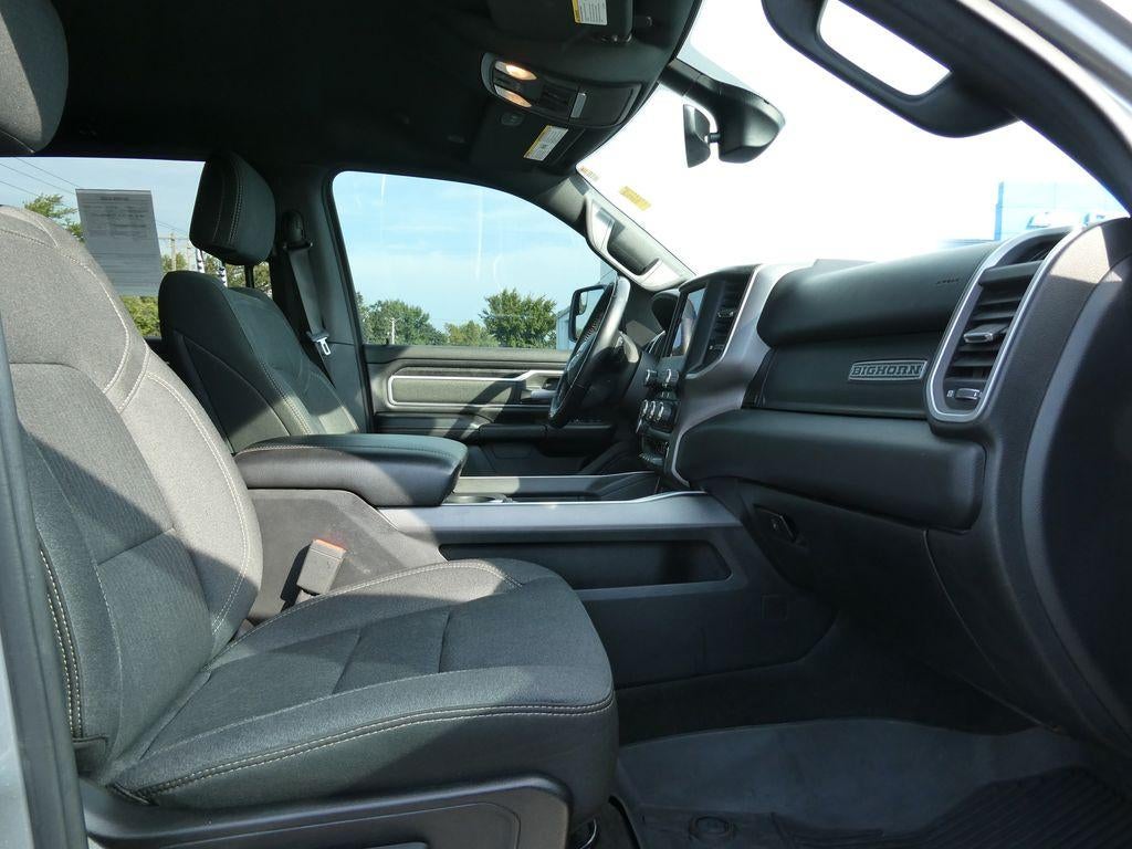 2020 RAM 1500 Big Horn 4x4 Crew Cab 5'7" Box