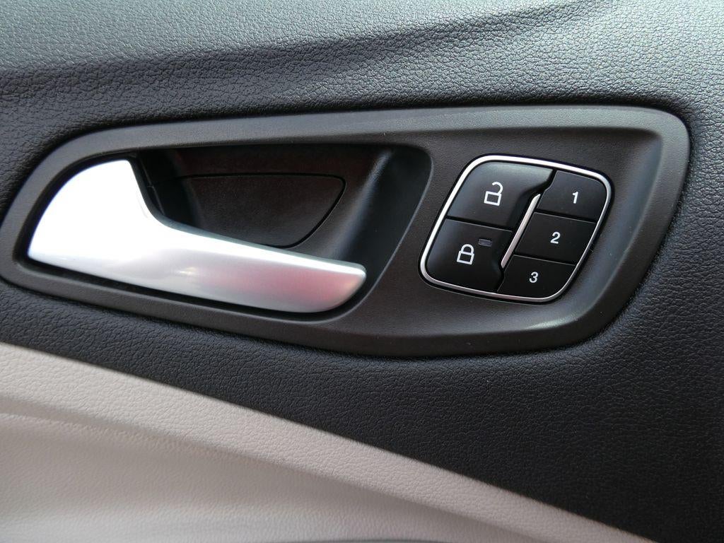 2019 Ford Escape Titanium 4WD