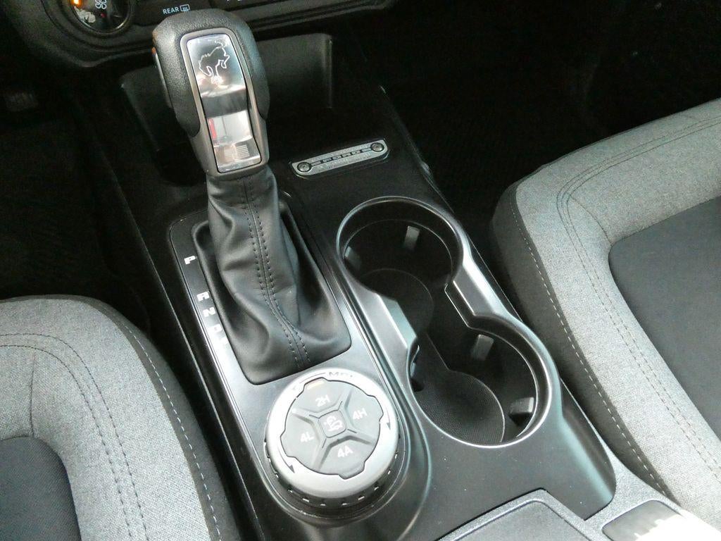 2025 Ford Bronco Base 2 Door 4x4