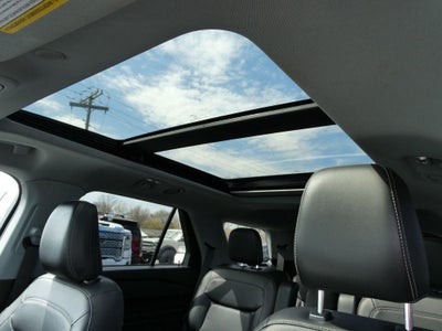 2023 Ford Explorer XLT 4WD