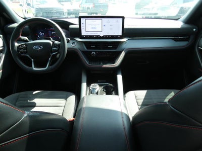 2025 Ford Explorer ST-Line 4WD
