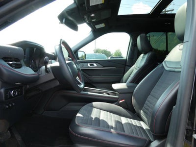 2025 Ford Explorer ST-Line 4WD