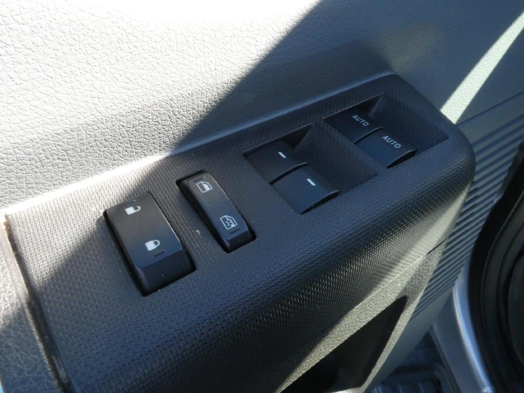 2015 Ford Super Duty F-250 SRW 4WD Crew Cab 6-3/4 Ft Box XL