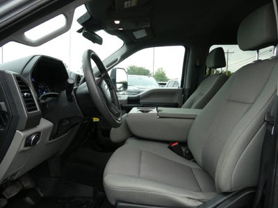 2020 Ford Super Duty F-250 SRW XL 4WD Crew Cab 6.75' Box