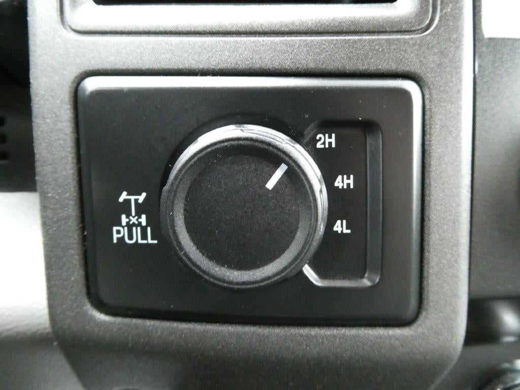 2020 Ford Super Duty F-250 SRW XL 4WD Crew Cab 6.75' Box