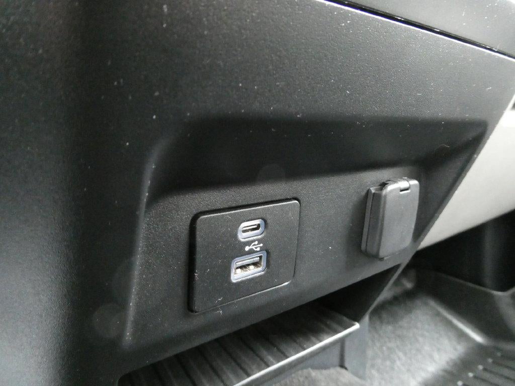 2020 Ford Super Duty F-250 SRW XL 4WD Crew Cab 6.75' Box