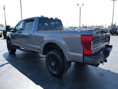 2022 Ford Super Duty F-250 SRW LARIAT 4WD Crew Cab 6.75' Box