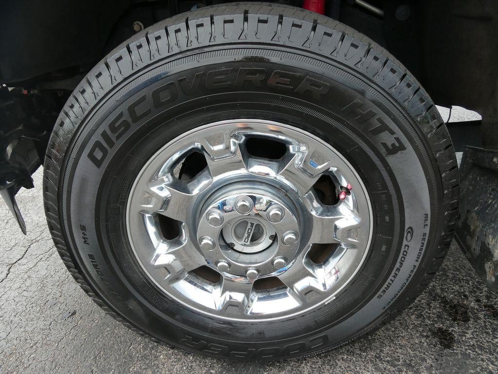2012 Ford Super Duty F-250 SRW 4WD Crew Cab 6-3/4 Ft Box Lariat