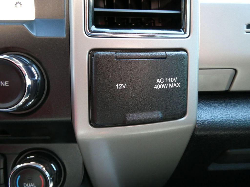 2018 Ford Super Duty F-250 SRW LARIAT 4WD Crew Cab 6.75' Box