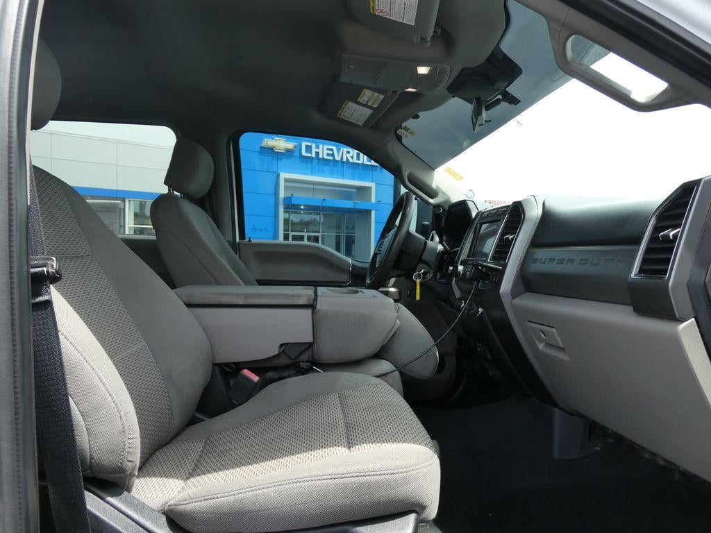 2020 Ford Super Duty F-250 SRW XLT 4WD Crew Cab 6.75' Box