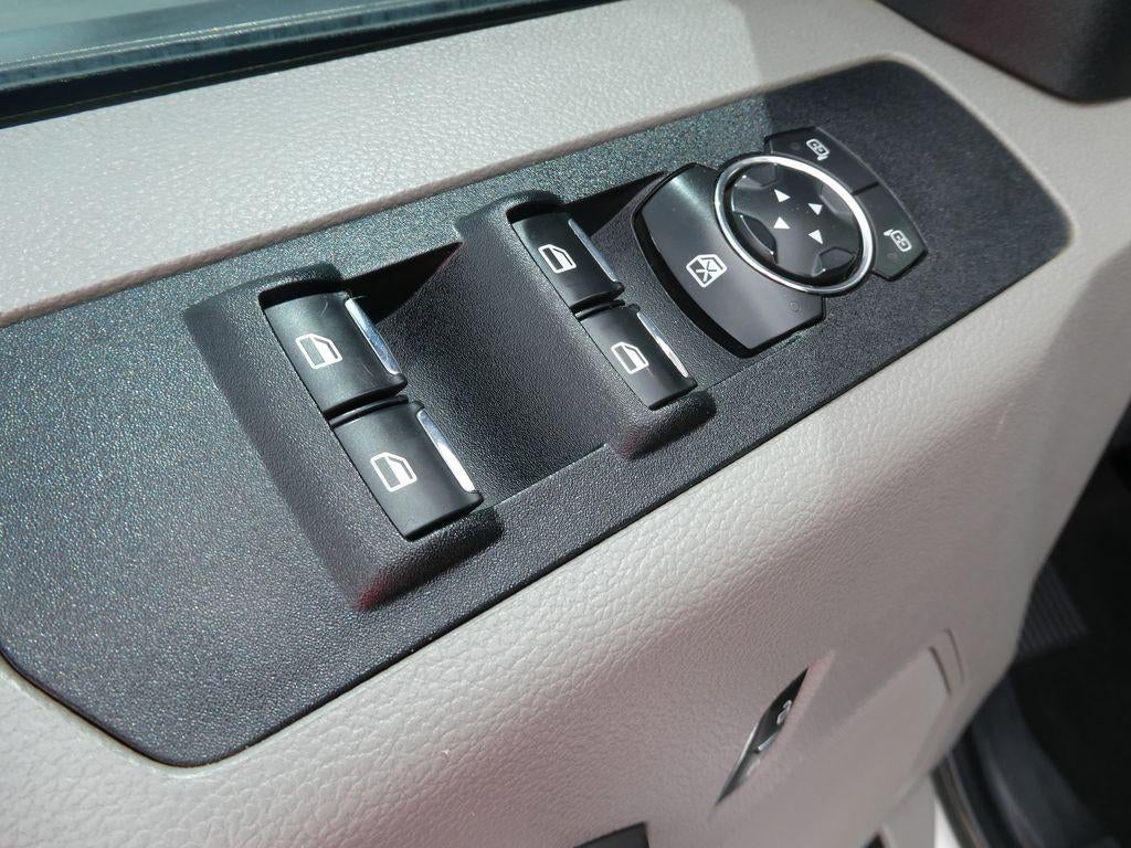 2020 Ford Super Duty F-250 SRW XLT 4WD Crew Cab 6.75' Box