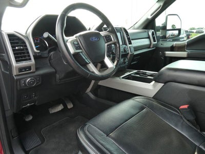 2019 Ford Super Duty F-250 SRW LARIAT 4WD Crew Cab 6.75' Box