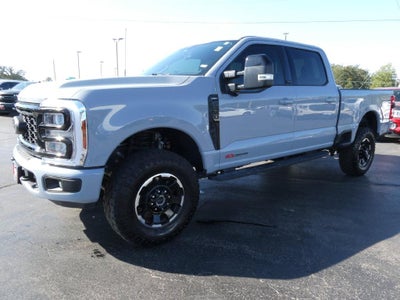 2025 Ford Super Duty F-250 SRW LARIAT 4WD Crew Cab 6.75' Box