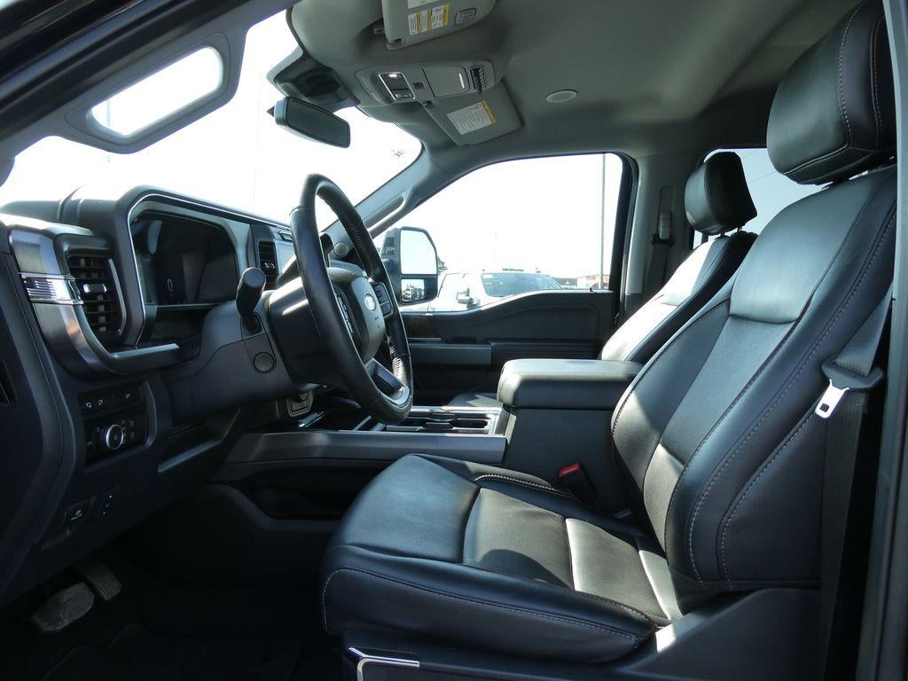 2024 Ford Super Duty F-250 SRW LARIAT 4WD Crew Cab 6.75' Box