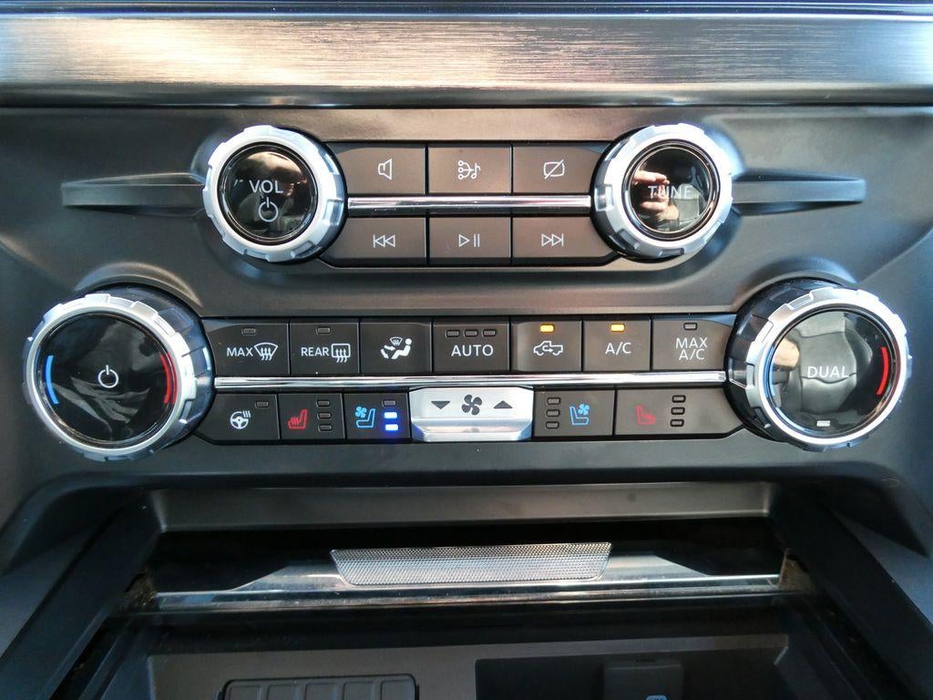 2024 Ford Super Duty F-250 SRW LARIAT 4WD Crew Cab 6.75' Box