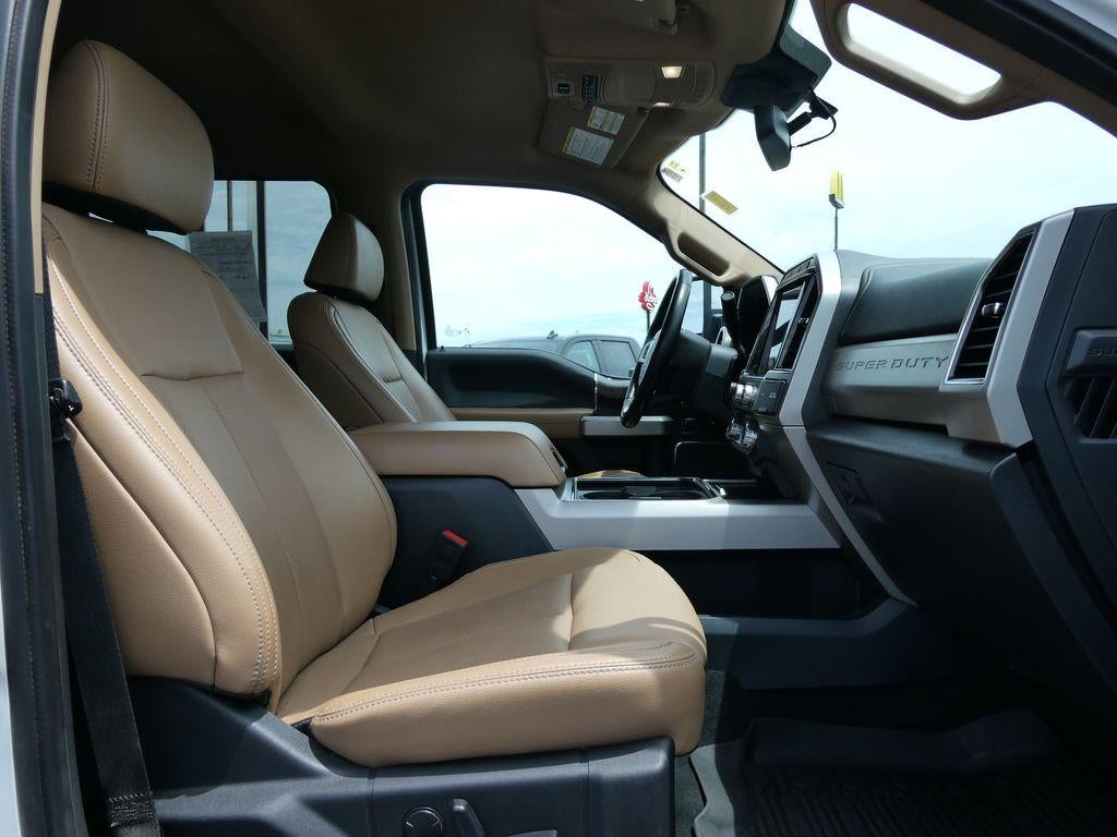 2022 Ford Super Duty F-250 SRW LARIAT 4WD Crew Cab 6.75' Box