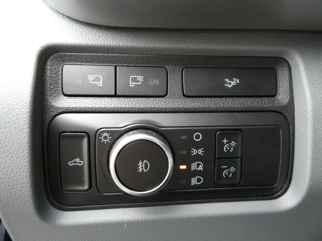 2024 Ford Super Duty F-250 SRW XLT 4WD Crew Cab 6.75' Box
