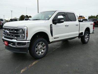 2023 Ford Super Duty F-250 SRW LARIAT 4WD Crew Cab 6.75' Box
