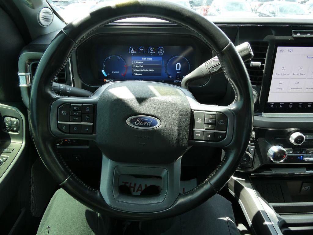 2023 Ford Super Duty F-250 SRW LARIAT 4WD Crew Cab 6.75' Box