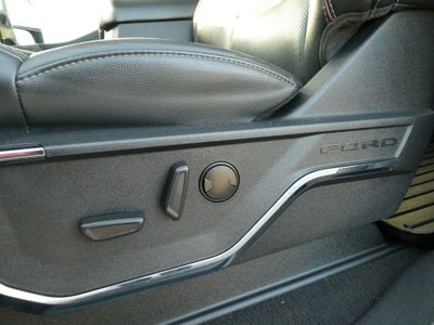 2023 Ford Super Duty F-350 SRW LARIAT 4WD Crew Cab 6.75' Box