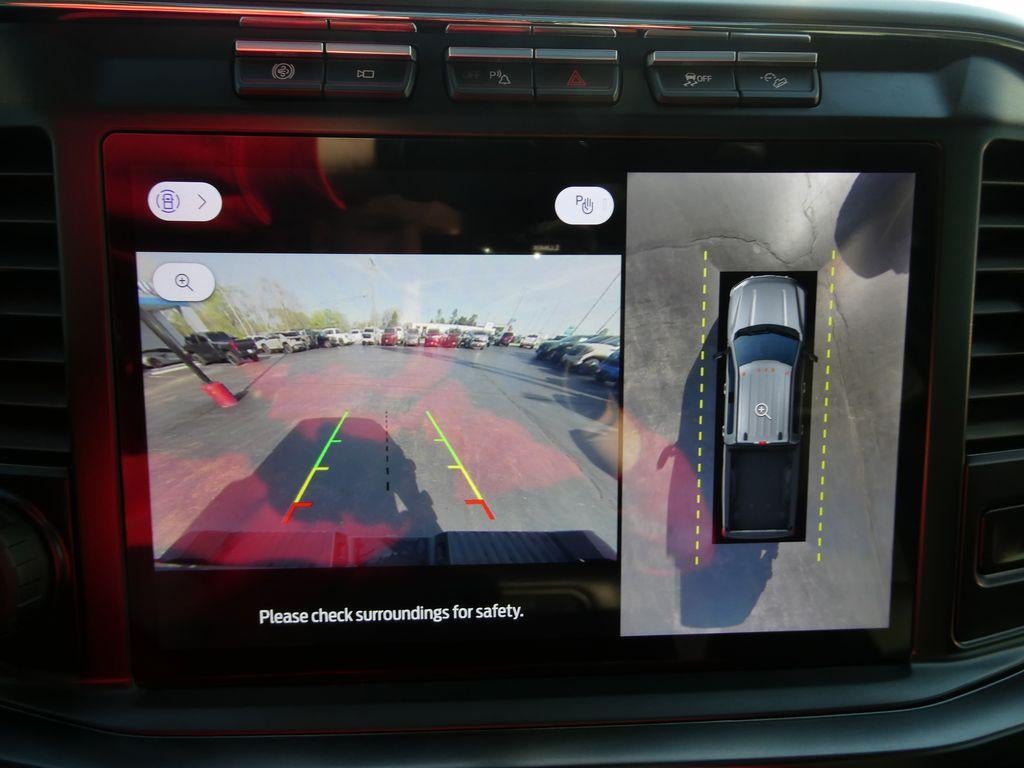 2023 Ford Super Duty F-350 SRW LARIAT 4WD Crew Cab 6.75' Box