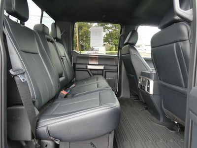 2022 Ford Super Duty F-350 SRW LARIAT 4WD Crew Cab 6.75' Box