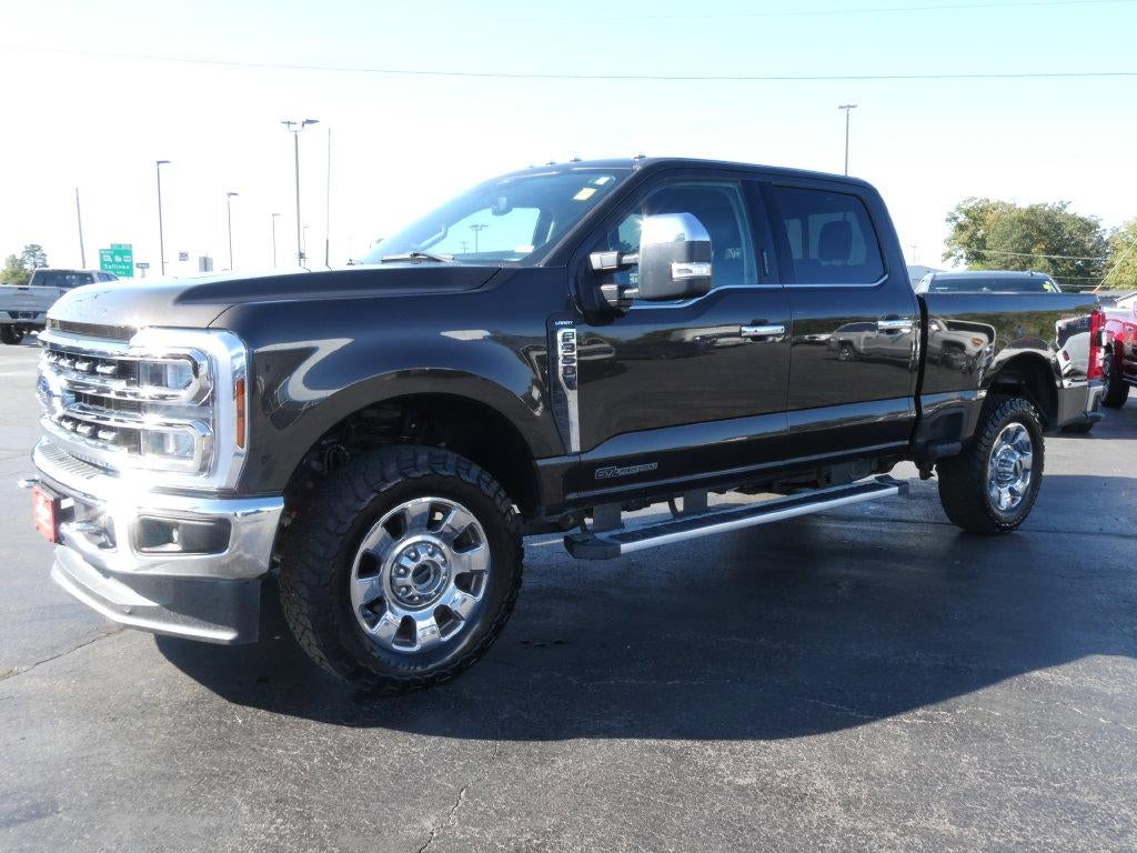 2024 Ford Super Duty F-350 SRW LARIAT 4WD Crew Cab 6.75' Box