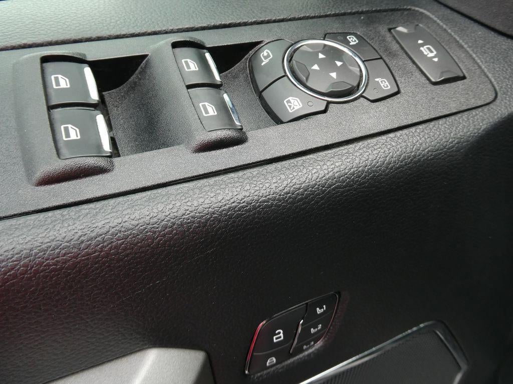 2021 Ford Super Duty F-350 SRW Platinum 4WD Crew Cab 6.75' Box