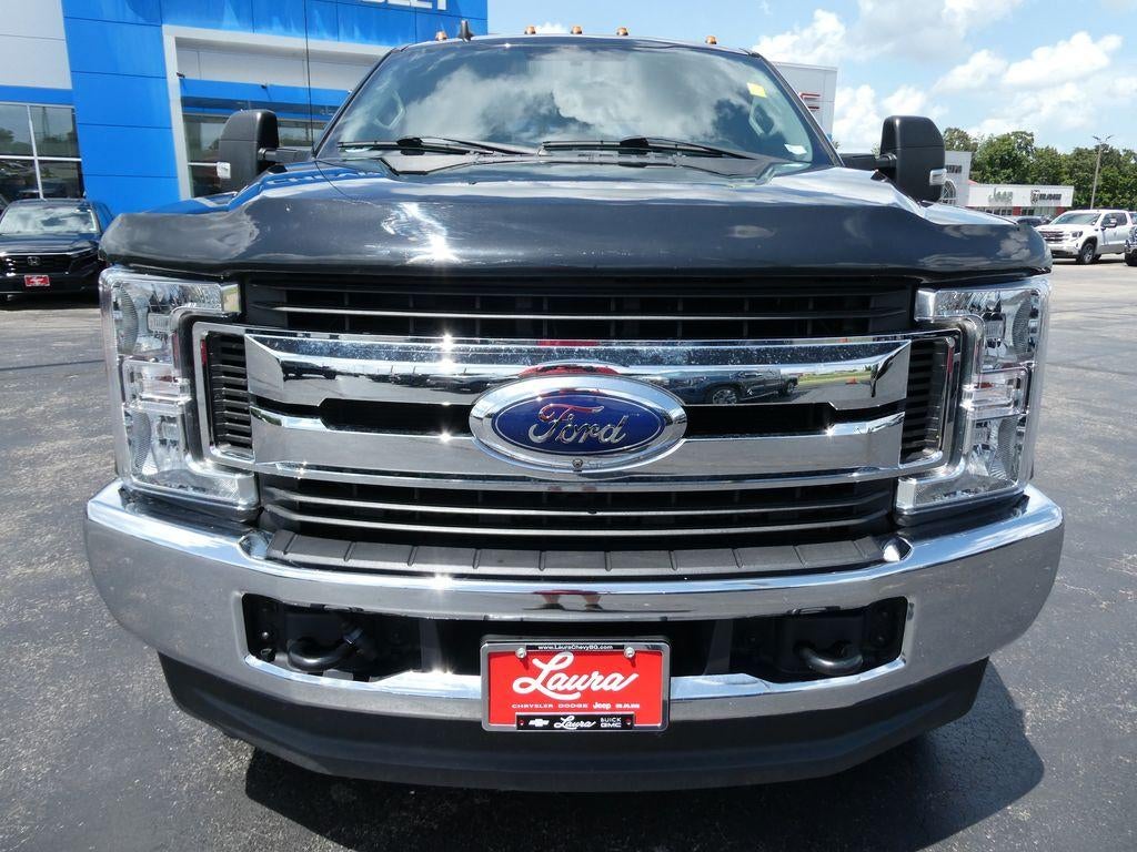 2019 Ford Super Duty F-350 SRW XL 4WD Crew Cab 6.75' Box