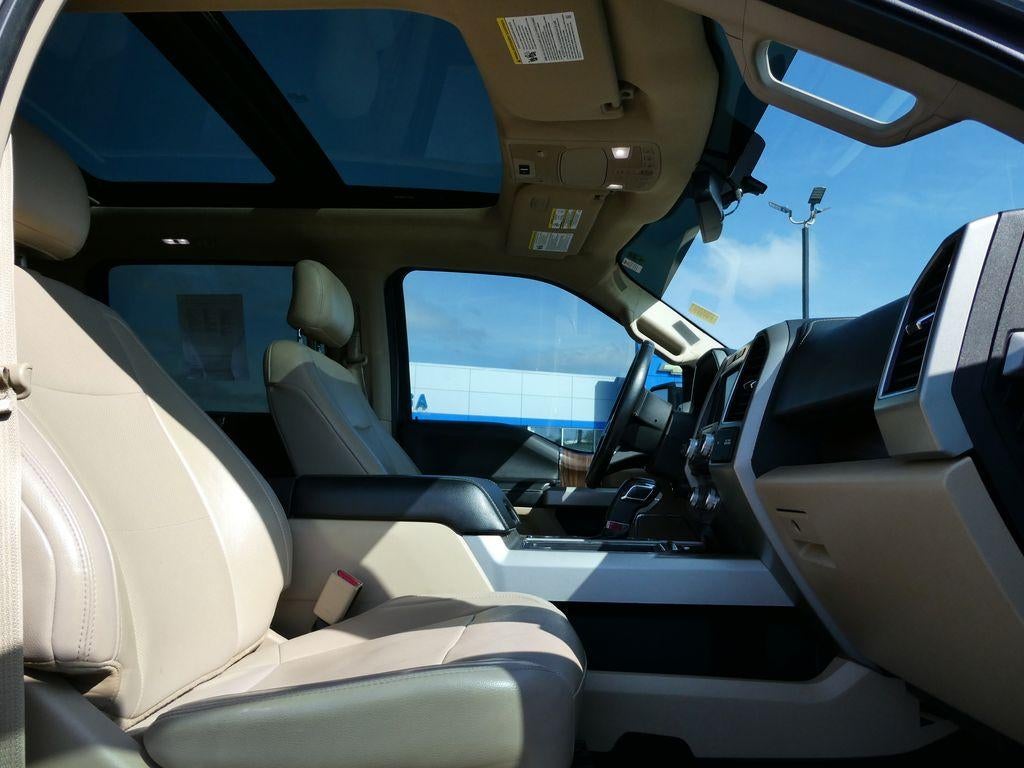 2017 Ford F-150 Lariat 4WD SuperCrew 5.5' Box