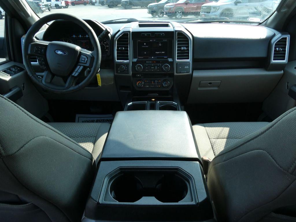 2015 Ford F-150 4WD SuperCrew 5-1/2 Ft Box XLT