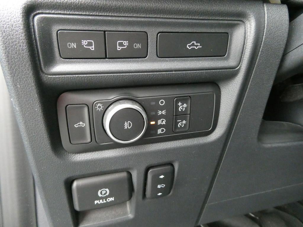 2021 Ford F-150 LARIAT 4WD SuperCrew 5.5' Box