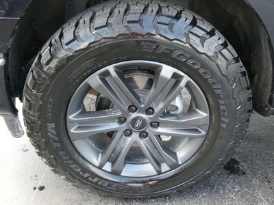 2023 Ford F-150 LARIAT 4WD SuperCrew 5.5' Box