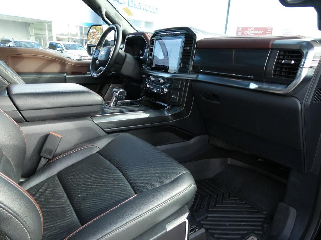 2022 Ford F-150 LARIAT 4WD SuperCrew 5.5' Box