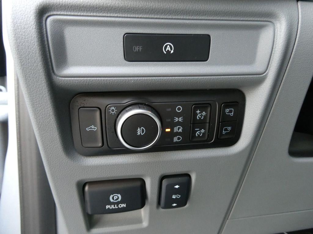 2025 Ford F-150 LARIAT 4WD SuperCrew 5.5' Box