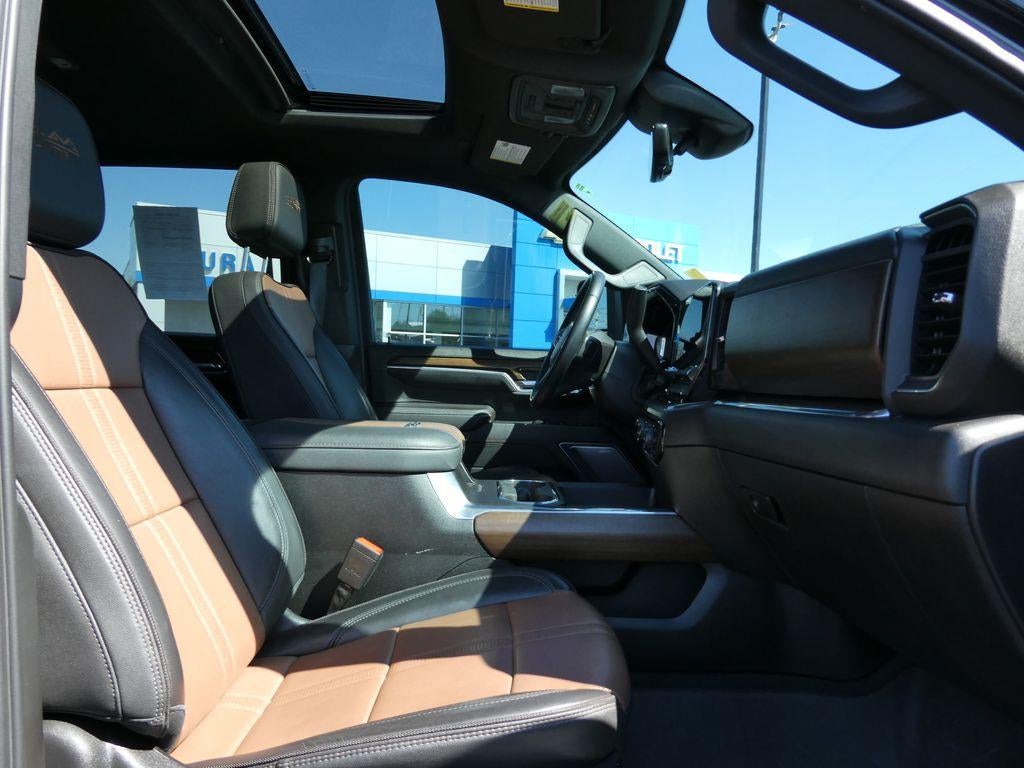 2024 Chevrolet Silverado 3500 HD Crew Cab Standard Box 4-Wheel Drive High Country