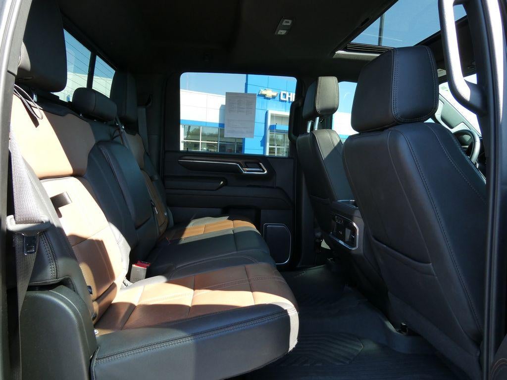 2024 Chevrolet Silverado 3500 HD Crew Cab Standard Box 4-Wheel Drive High Country