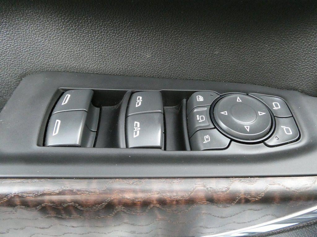 2023 GMC Sierra 3500HD Crew Cab Standard Box 4-Wheel Drive Denali