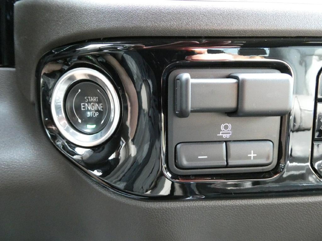 2025 GMC Sierra 2500 HD Crew Cab Standard Box 4-Wheel Drive SLT