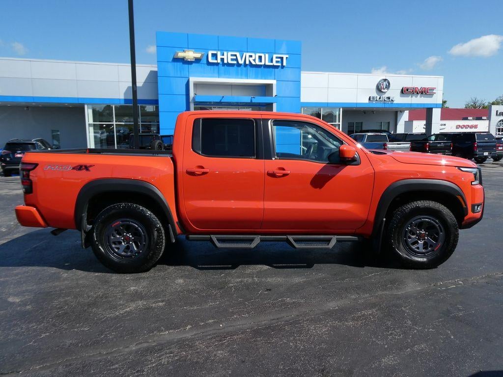 2025 Nissan Frontier Crew Cab 4x4 PRO-4X