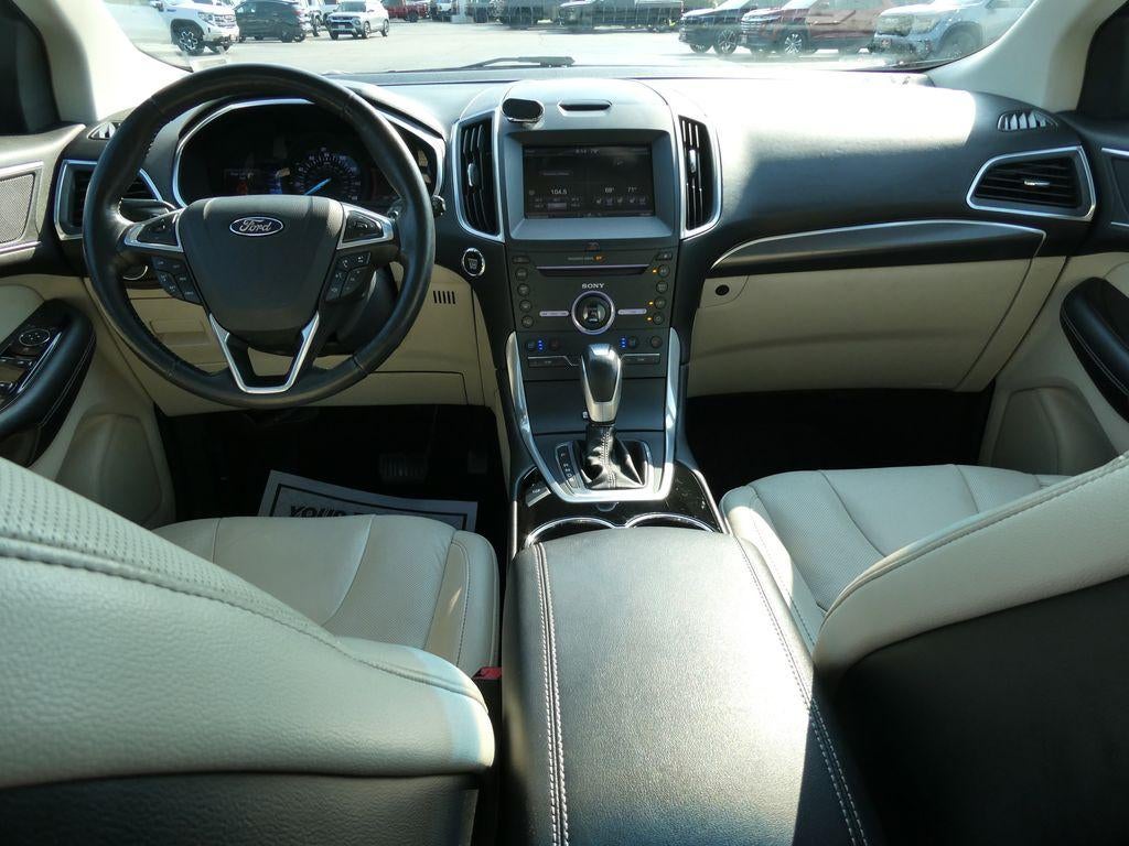 2015 Ford Edge 4dr Titanium AWD