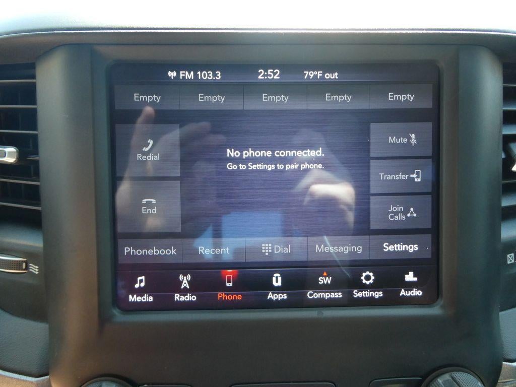 2020 RAM 2500 Tradesman 4x4 Crew Cab 6'4" Box