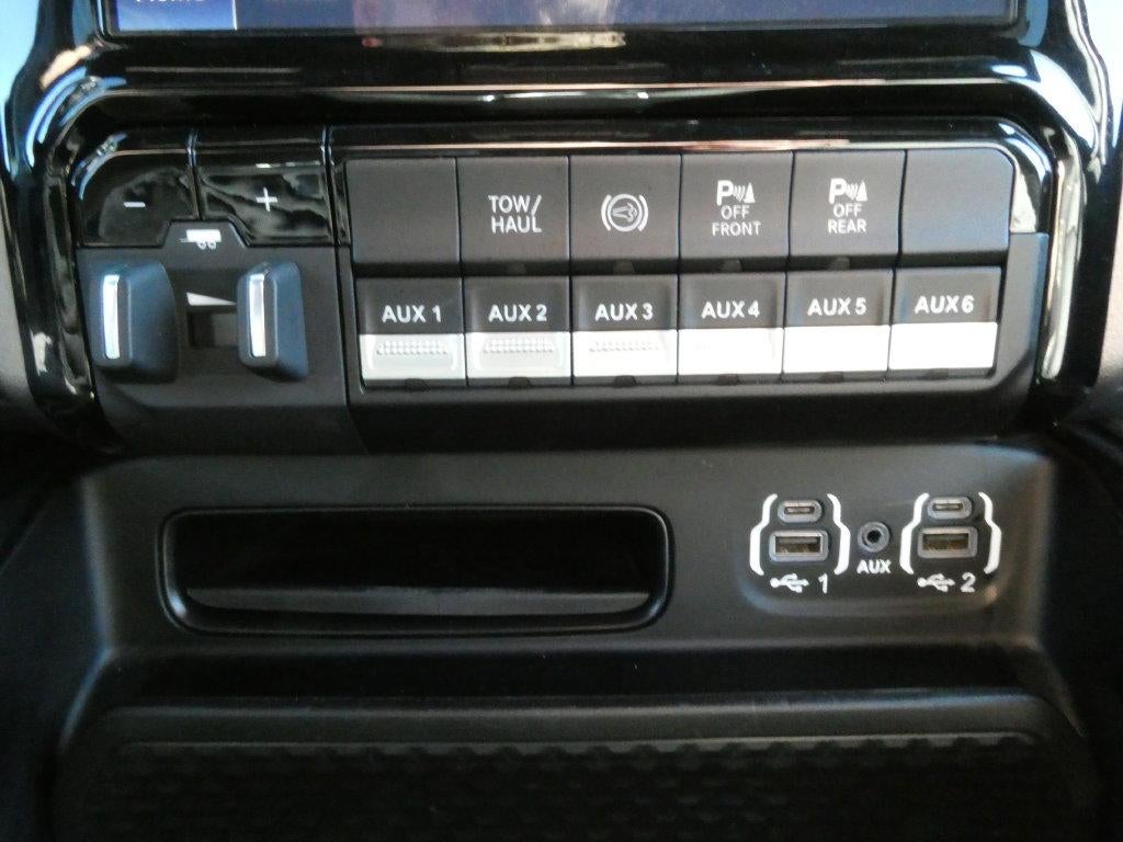 2024 RAM 2500 Rebel 4x4 Crew Cab 6'4" Box