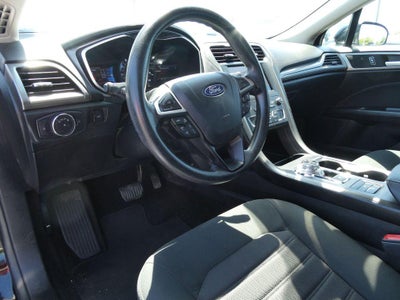2020 Ford Fusion SE FWD