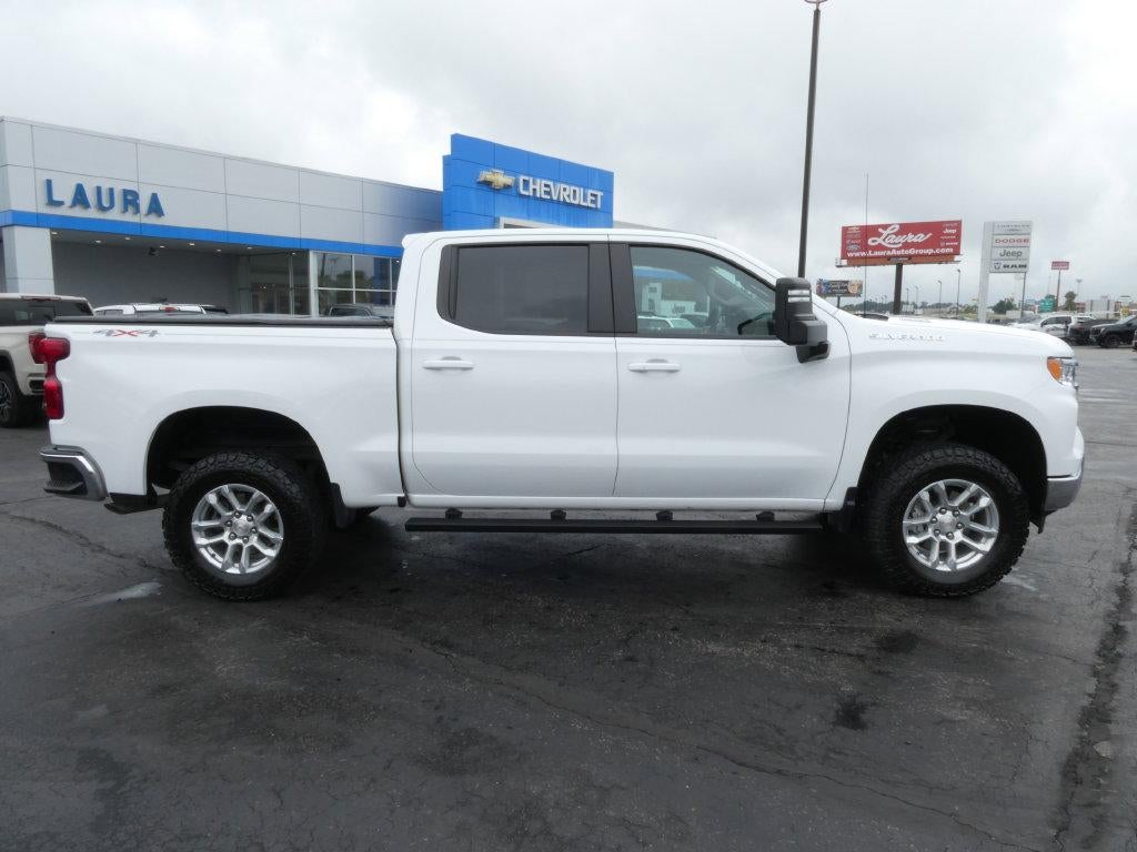 2022 Chevrolet Silverado 1500 Crew Cab Short Box 4-Wheel Drive LT 1LT