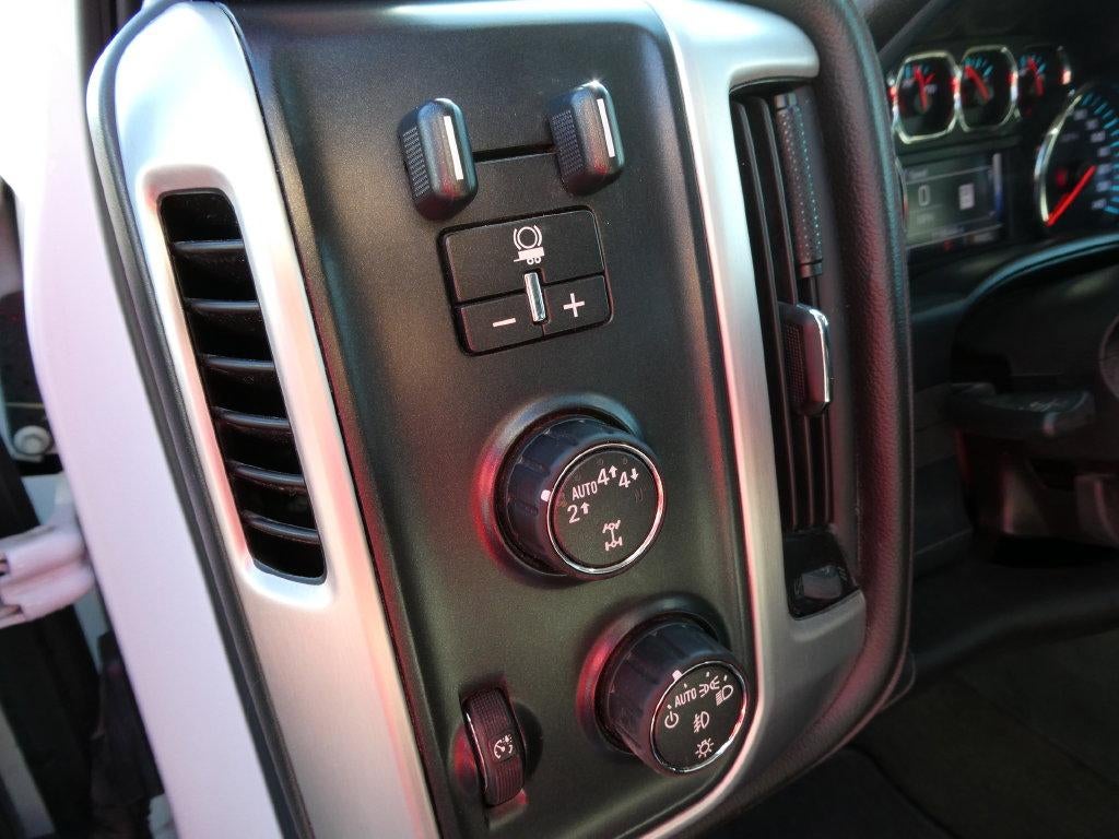 2018 GMC Sierra 1500 Crew Cab Short Box 4-Wheel Drive SLT