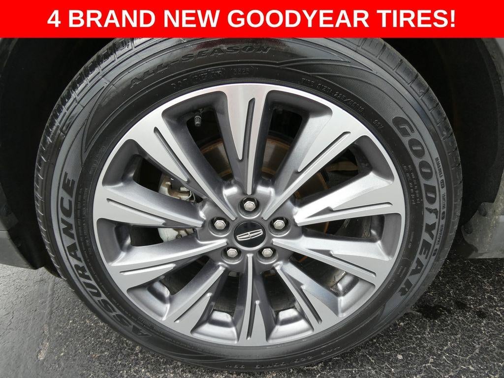 2022 Lincoln Corsair Reserve FWD