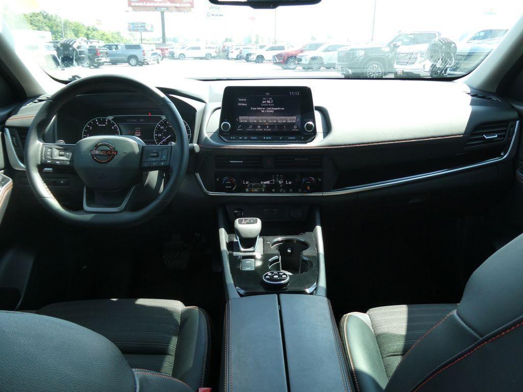 2025 Nissan Rogue AWD Rock Creek