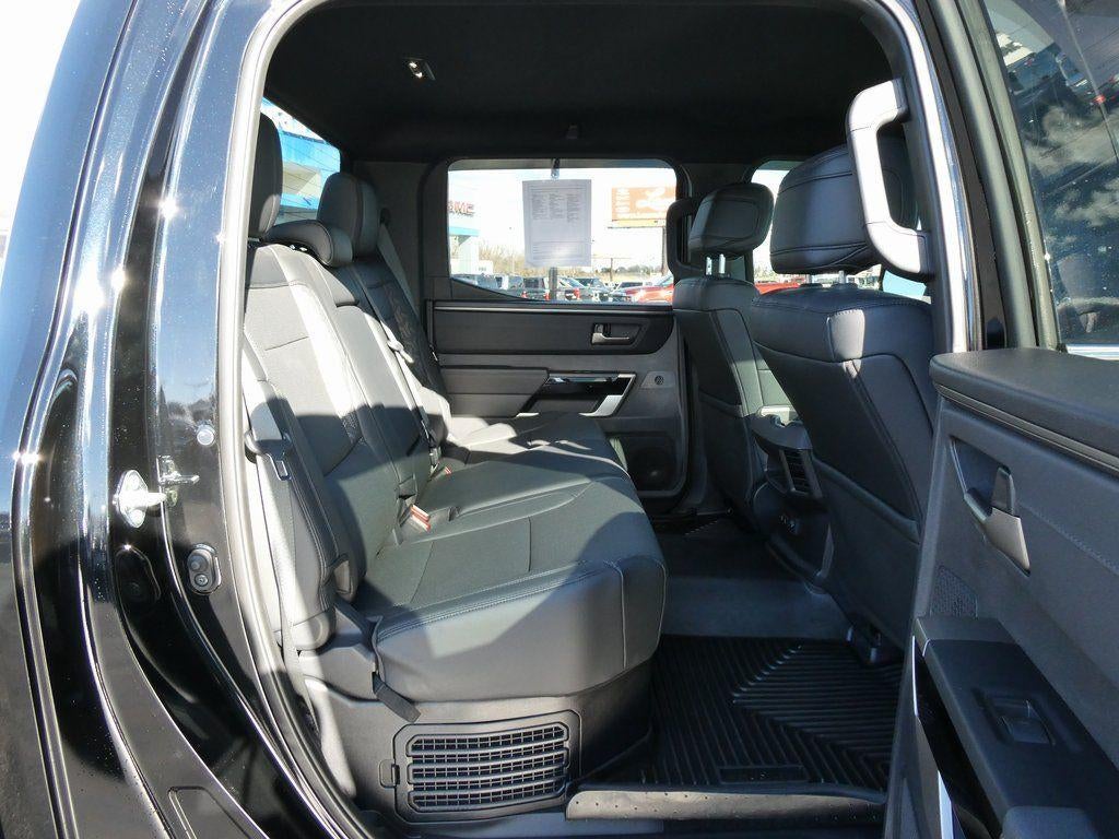 2025 Toyota Tundra 4WD 4WD Limited Hybrid CrewMax 5.5' Bed (Natl)